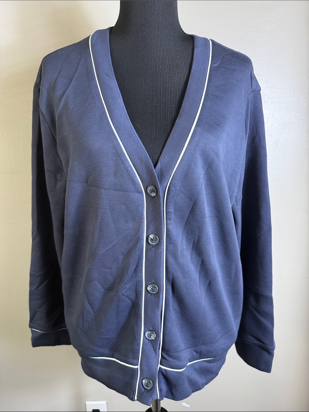 All In Motion Classic Navy Button-Front Cardigan with Contrast Piping Sz L